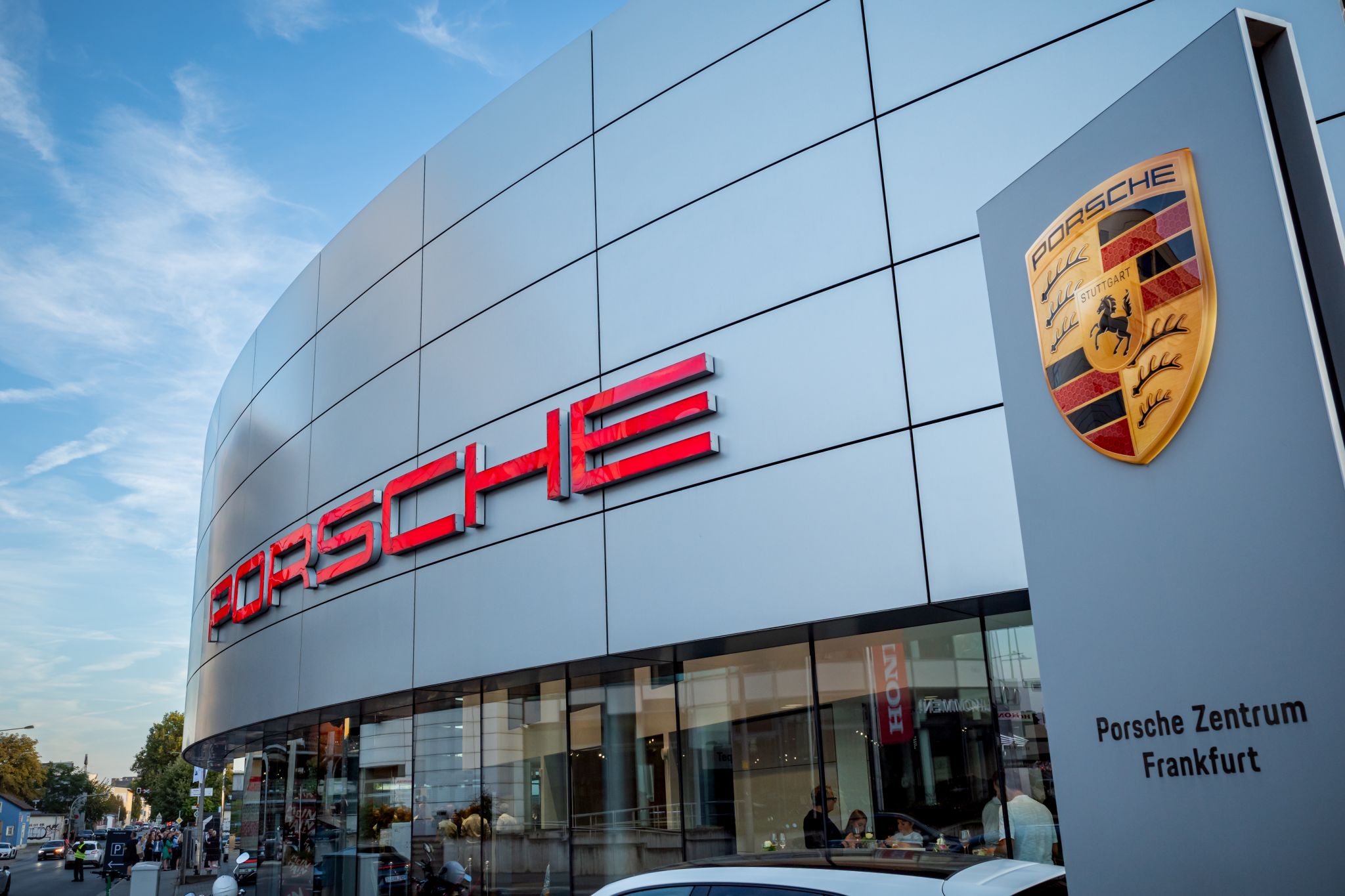 Porsche Zentrum Frankfurt