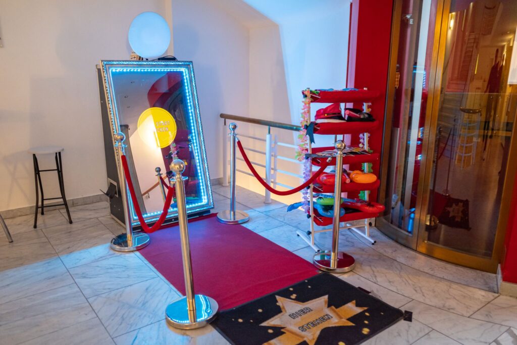 Interaktiver Magic Mirror
